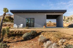 modern casita | Joshua Tree tiny home