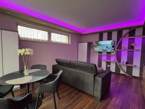 Penthouse Happy Seasons