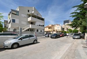 Studio Apartments Luma