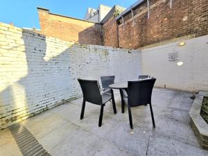 2 BD Gorgeous Kings Cross Residency