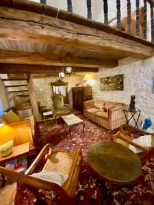 La Mistraline, 2 bedrm 2 bath house in the heart of Provence