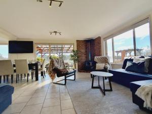 Alpine Vista Large Family Holiday Home