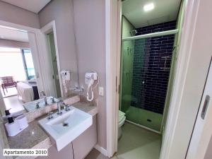 Book Santos - Unique Andar Alto com Sacada ampla e a Melhor Vista Mar