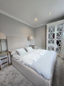 3BD Gorgeous Family Patience