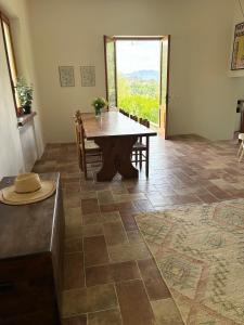 Stunning 4 bedroom pool villa near Barga