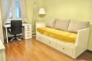 Cozy Eden Residency - Top Central