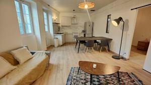 Appartements Appartement Bayonne dans maison basque avec jardin : photos des chambres