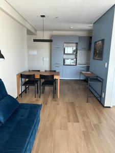 Studio moderno com vista incrível e garagem