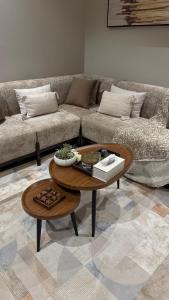 Apartment room and hall private entrance in Al-Malqa neighborhood