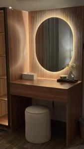 Apartment room and hall private entrance in Al-Malqa neighborhood