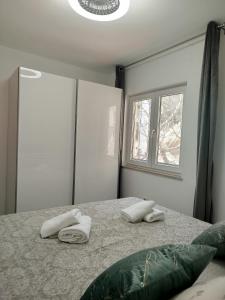 Apartments with parking spaces Lokva Rogoznica, Omis - 12906