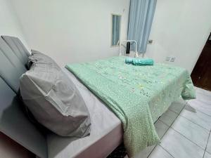 Apartamento para 4 pessoas com 2 Quartos Sala Cozinha Garagem Localizado a 3 min do São João