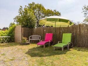 Maisons de vacances Gite en campagne avec jardin privatif, pres du Parc de Briere, tout confort, 3 chambres, Wi-Fi inclus - FR-1-306-893 : photos des chambres