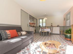 Maison de Maître rénovée avec jardin, terrasse et équipements modernes, au calme de la campagne. - FR-1-306-928