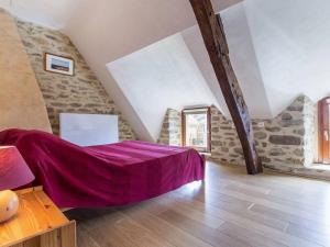 Maisons de vacances Charmante chaumiere renovee pres des marais salants avec jardin clos et equipements modernes - FR-1-306-1072 : photos des chambres