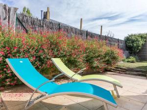 Maisons de vacances Charmante chaumiere renovee pres des marais salants avec jardin clos et equipements modernes - FR-1-306-1072 : photos des chambres