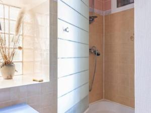 Gîte Rénové avec Étang, Proche Nantes, Wi-Fi, Équipements Bébé - FR-1-306-1118