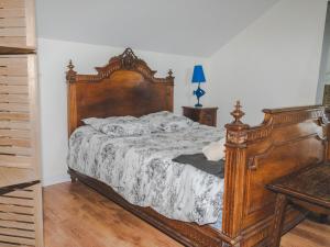 Maisons de vacances Maison mitoyenne avec jardin clos et terrasse a 200m de la plage - Vieux Port de Pornic - FR-1-306-1213 : photos des chambres