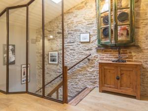 Maisons de vacances Maison Charme Renovee, Jardin, Proche Nantes, Familles & PMR Bienvenues - FR-1-306-1059 : photos des chambres