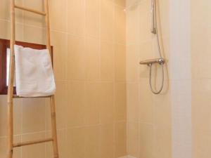 Maisons de vacances Gite renove avec jardin et terrasse sur exploitation agricole, proche etang et lac, parfait familles - FR-1-306-1165 : photos des chambres