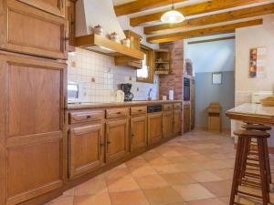 Maisons de vacances Chaumiere typique avec jardin clos, proche Guerande et La Baule, ideale pour familles et cyclistes - FR-1-306-1091 : photos des chambres