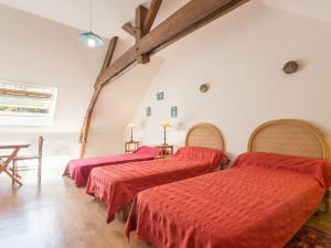 Gîte calme avec jardin clos, équipements complets et activités sur place à Callac - FR-1-306-1130