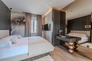 Apartments by the sea Sukosan, Zadar - 24518