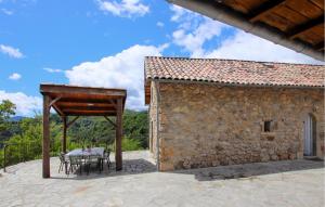 Lovely Home In Pont De Labeaume