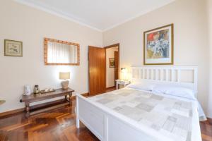 Two Elegant Room - Rome Metro A