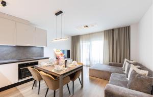 Beautiful Apartment In Split With Wifi