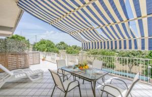 4 Bedroom Awesome Home In Modica