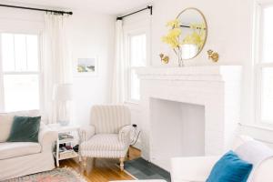 Cape Charles Cottage - just blocks from beach & downtown!