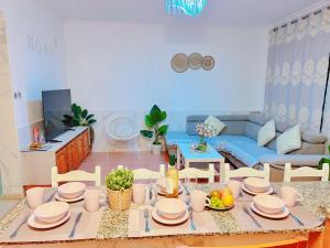 Big Villa Puerto Rico streetfront with private saltwater jacuzzi pool, BBQ, kitchen & 3 terraces near shopping center