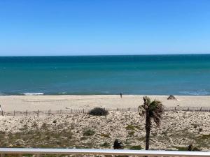Appartement T3 Duplex 6 Pers. avec Wi-Fi et Parking - Vue Mer à Le Barcarès - FR-1-81-638
