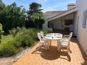Maison à Noirmoutier 6 pers, Animaux admis, Wifi - FR-1-823-158