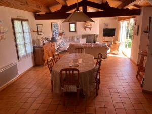 Maison à Noirmoutier 6 pers, Animaux admis, Wifi - FR-1-823-158