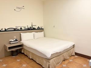 Phòng Giường Đôi Nhỏ (Small Double Room)