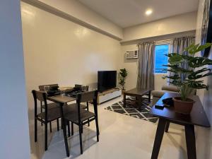 Primeworld 801 Flat
