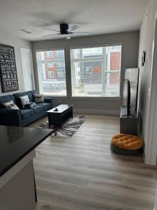 Texas: Rustic-Chic Resort-Style Apt w Pool