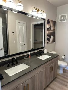 Texas: Rustic-Chic Resort-Style Apt w Pool