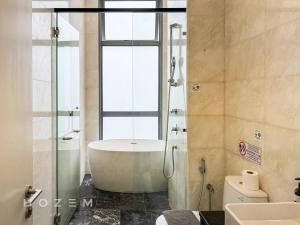 2BR2B Hozem KL4910 Apartment KLCC