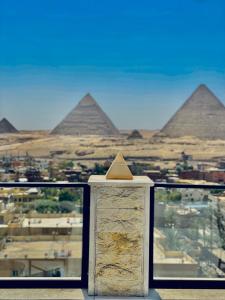 Pyramids FORT HOTEL