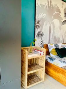 Cloud 9 Cabin- Lavish Studio in Baner Pashan!