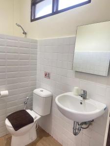 SH Hotel - 20 Second to the Bach by Micky Studio R