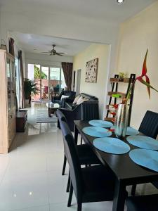 Cozy 3 Bedrooms Pool Villa near Nai Harn Beach