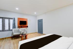 Super Townhouse Vanasthalipuram Near Deer National Park