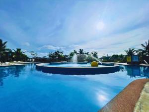 Aquamira Hotel & Resort