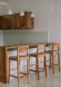 Mika Estate Property