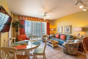 Shores of Panama 618 condo