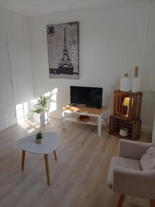 Studio neuf à 100m de la plage